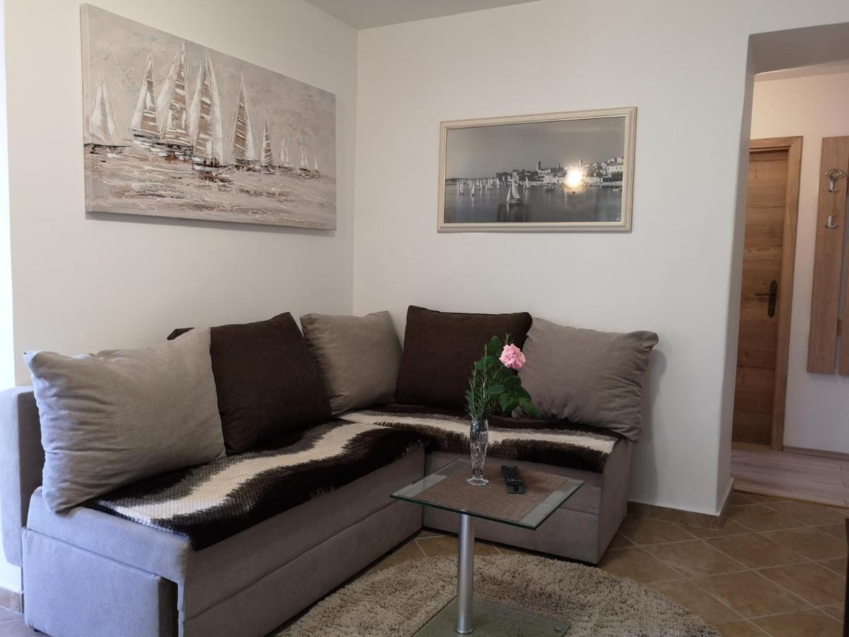 Paradise Apartment - Old Town Rab راب المظهر الخارجي الصورة